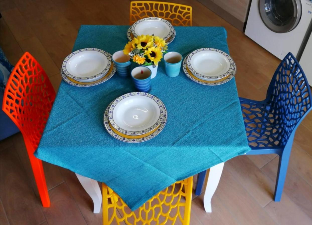 La Dolce Vita - Apartment With Shared Pool And Large Terrace Lido delle Nazioni Extérieur photo