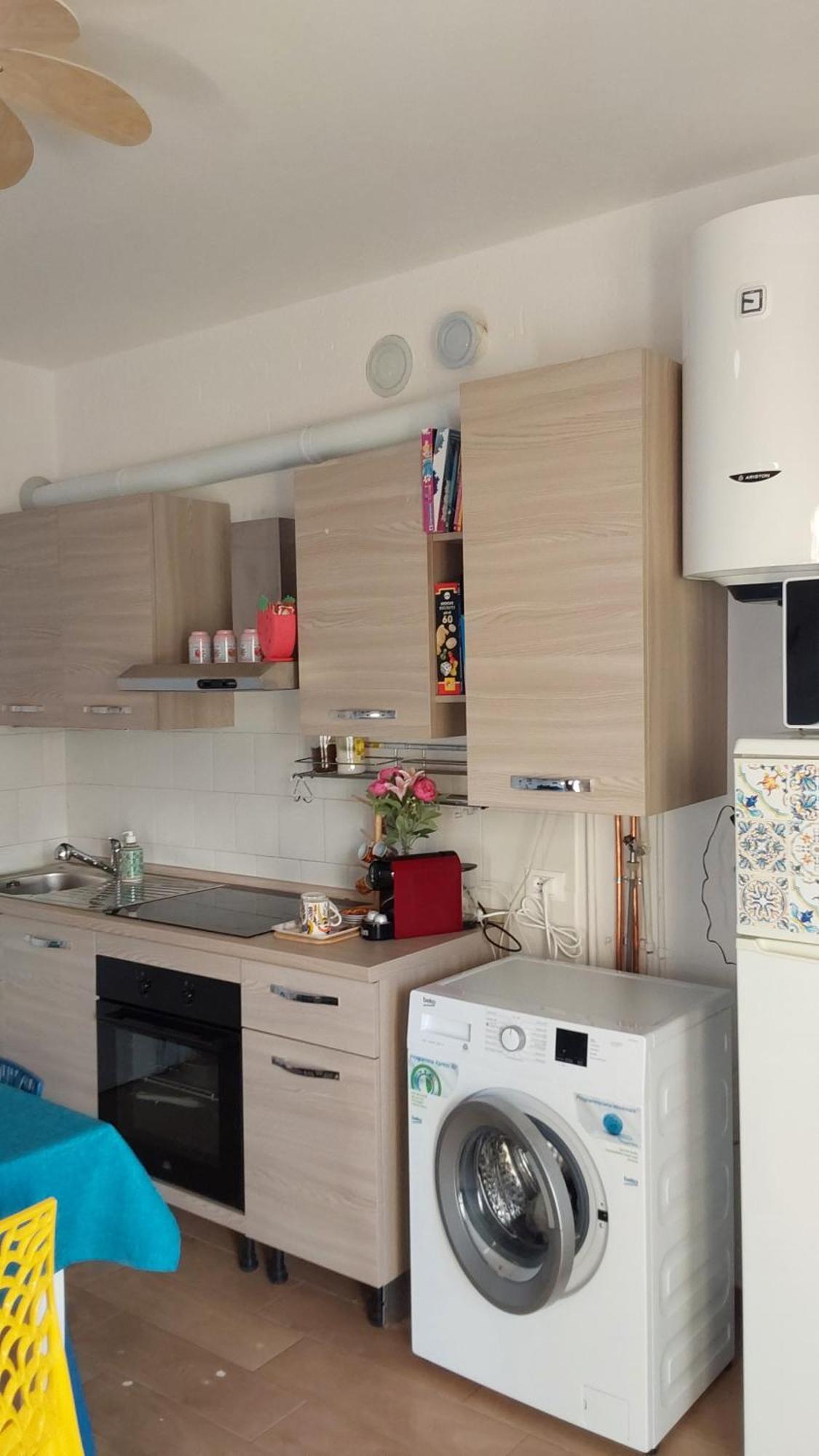 La Dolce Vita - Apartment With Shared Pool And Large Terrace Lido delle Nazioni Extérieur photo